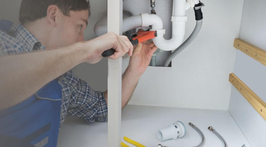 Professional Tankless Water Heater Installation in Engadine, MI